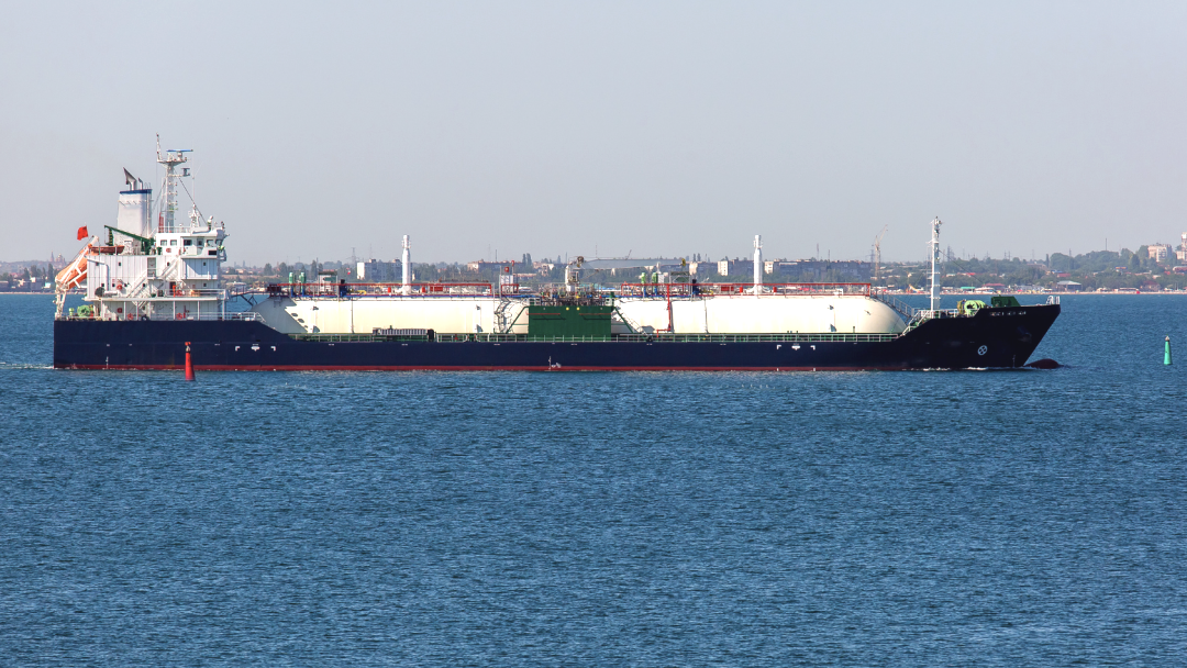 Full-Link Connection Solutions for LNG-Powered Vessels